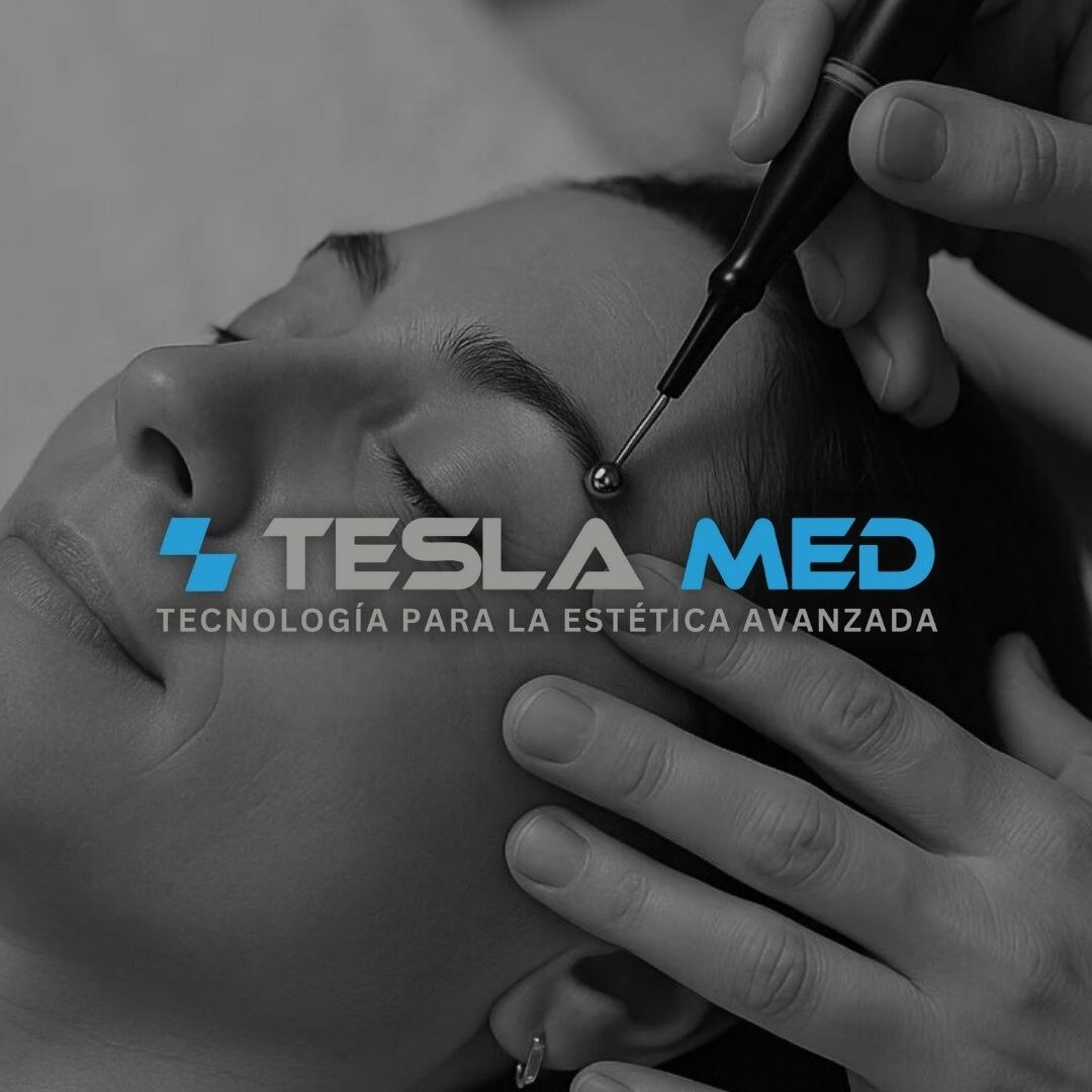 Logotipo TESLA MED